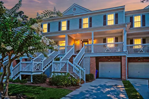5276 7th Green Dr, Hollywood, SC 29449