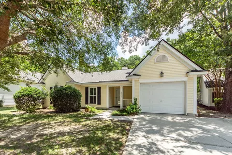 2776 Palmetto Hall Blvd, Mount Pleasant, SC 29466