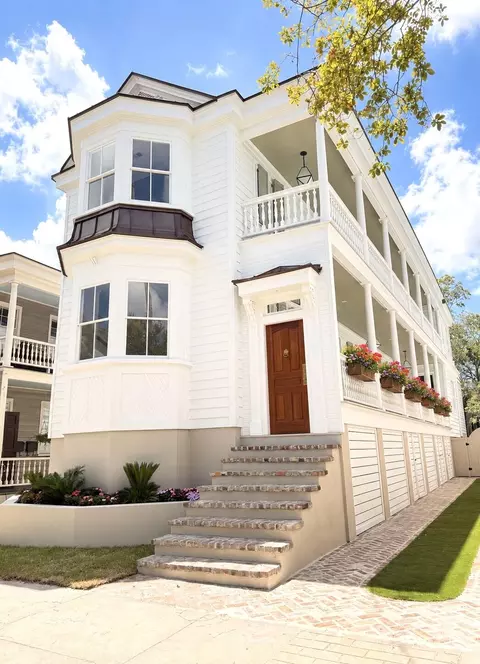 175 12 Wentworth St, Charleston, SC 29401