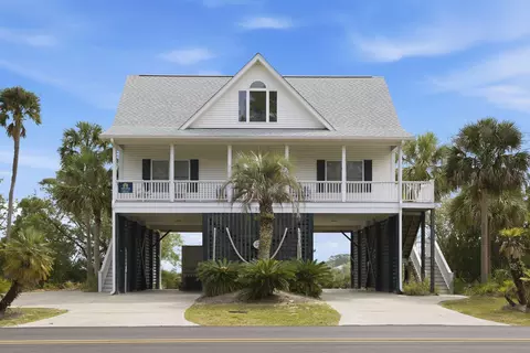 3925 Lybrand St, Edisto Island, SC 29438