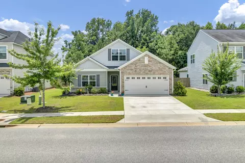 105 Clydesdale Cir, Summerville, SC 29486