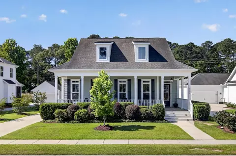 4152 Home Town Ln, Ravenel, SC 29470