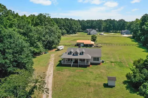 1756 Fish Rd, Ridgeville, SC 29472