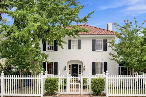 26 Limehouse St, Charleston, SC 29401