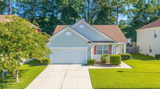 636 Grassy Hill Rd, Summerville, SC 29483
