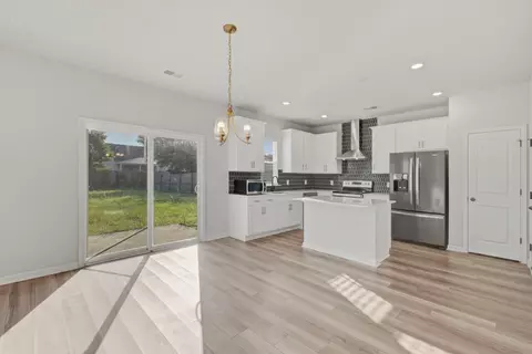 Entry Way - 705 Mcroy St, Moncks Corner, SC 29461 photo 1 of 4