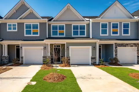 432 Duskywing Dr, Goose Creek, SC 29445