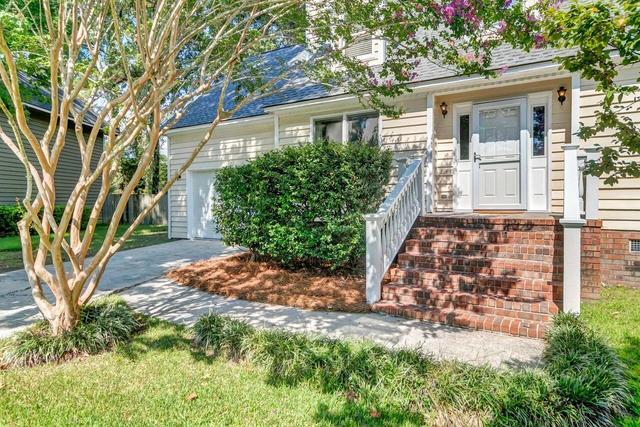 1885 Paddy Pl, Charleston, SC 29407