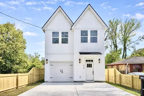 1985 Delaware Ave, North Charleston, SC 29405