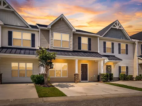 230 Swallowtail Ln, Goose Creek, SC 29445