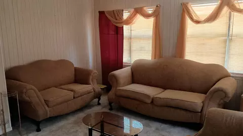 Living - 934 Bobwhite Trl, Hampton, SC 29924 photo 1 of 2