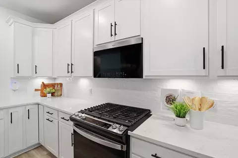 Kitchen - 349 Herty Park Dr, Moncks Corner, SC 29461 photo 2 of 5
