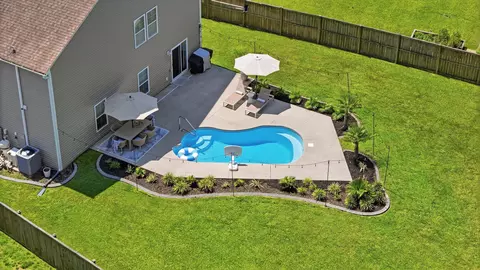 523 Nandina Dr, Goose Creek, SC 29445