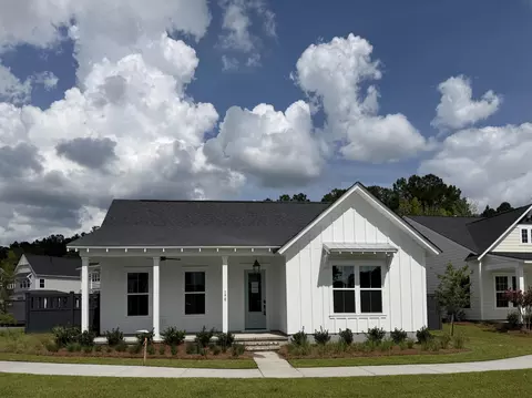 190 Clearpath Dr, Summerville, SC 29486