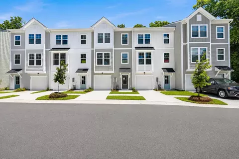 467 Caledon Ct, Johns Island, SC 29455