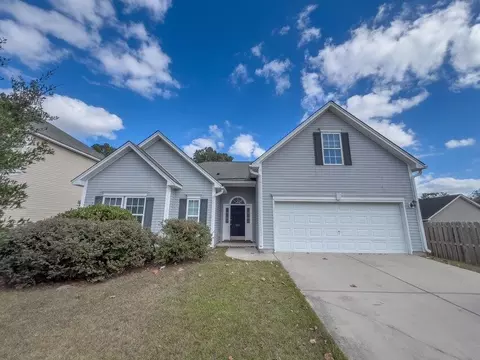 121 Valentin Dr, Summerville, SC 29483
