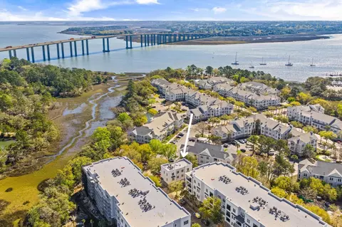 200 River Landing Dr UNIT 102E, Daniel Island, SC 29492