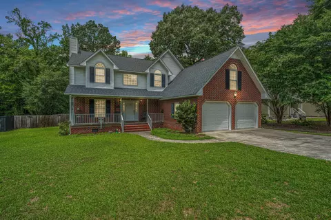 1543 Sterling Oaks Dr, Moncks Corner, SC 29461