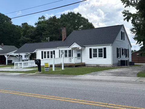 Exterior - 202 Carolina Ave, Moncks Corner, SC 29461 photo 2 of 5