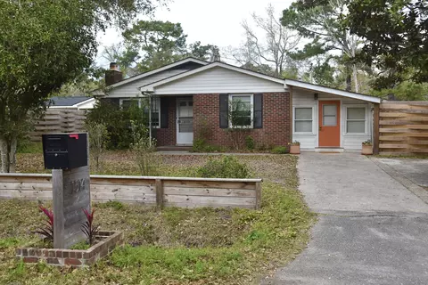 1514 Balsam St, Charleston, SC 29407