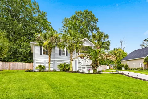 8308 Dyemakers, North Charleston, SC 29418