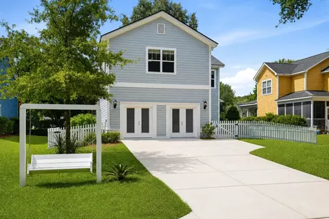 Exterior - 128 Red Leaf Blvd, Moncks Corner, SC 29461 photo 6 of 14
