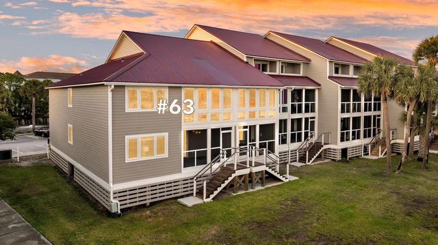 63 W Mariners Cay Dr, Folly Beach, SC 29439