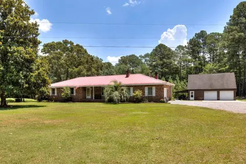 138 Heatleys End Rd, Santee, SC 29142