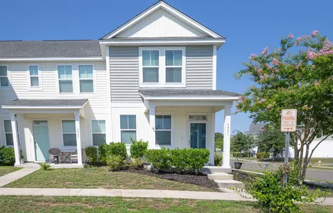 3931 Four Poles Park Dr, North Charleston, SC 29405