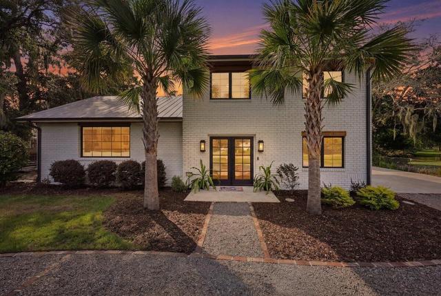 678 Edmonds Dr, Charleston, SC 29412