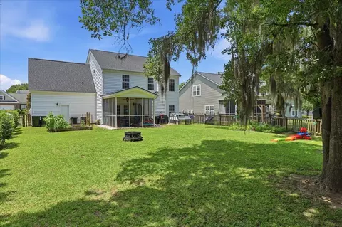 Exterior - 302 Lakewind Dr, Moncks Corner, SC 29461 photo 8 of 16