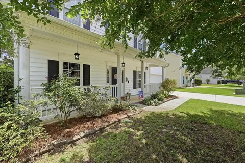 Exterior - 302 Lakewind Dr, Moncks Corner, SC 29461 photo 3 of 16