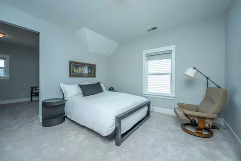 Bedroom - 3640 Tidal Flat Cir, Mount Pleasant, SC 29466 photo 4 of 5
