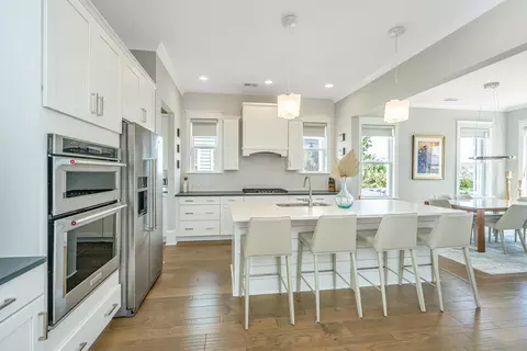 Kitchen - 3640 Tidal Flat Cir, Mount Pleasant, SC 29466 photo 4 of 7