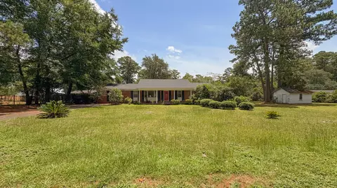 208 George St, Walterboro, SC 29488