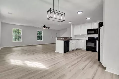 161 Blackstone Dr, Moncks Corner, SC 29461 photo 3