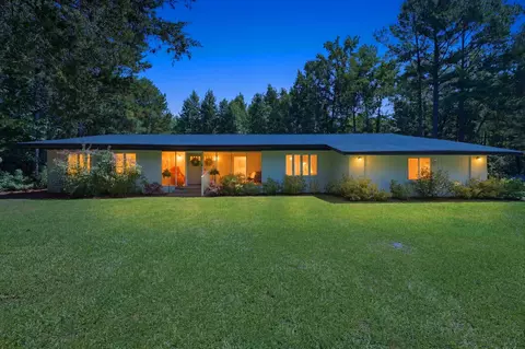 303 Woodbridge Rd, Saint George, SC 29477