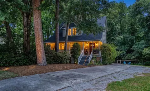 205 Telfair Ct, Summerville, SC 29485