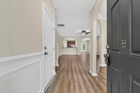 Entry Way - 289 Oglethorpe Cir, Moncks Corner, SC 29461 photo 1 of 8