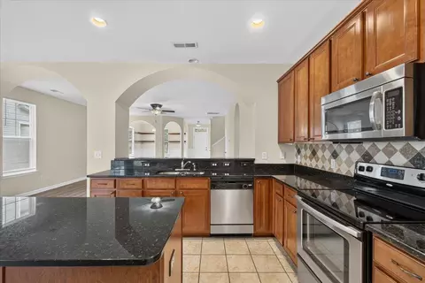 Kitchen - 289 Oglethorpe Cir, Moncks Corner, SC 29461 photo 5 of 5