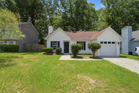 2515 Realm St, North Charleston, SC 29406