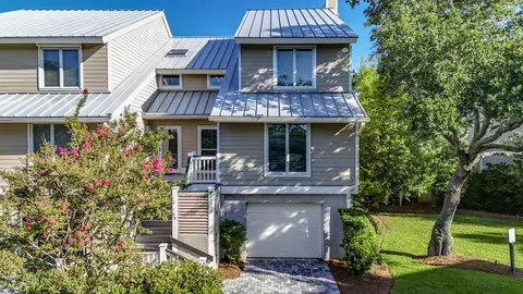 25 Linkside Ct, Isle Of Palms, SC 29451