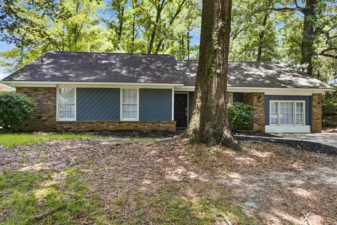 2 Burnt Mills Rd, Goose Creek, SC 29445