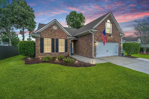 106 Cabrill Dr, Charleston, SC 29414
