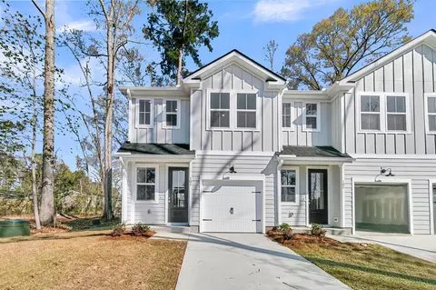 147 Berry Shoals Dr, Summerville, SC 29485