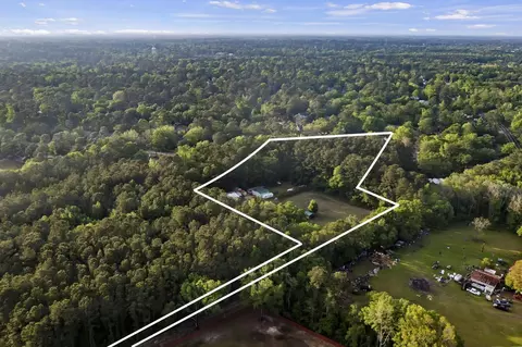 122 Pebbles Ln, Summerville, SC 29485