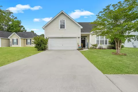 8023 Hyannis Ct, North Charleston, SC 29420