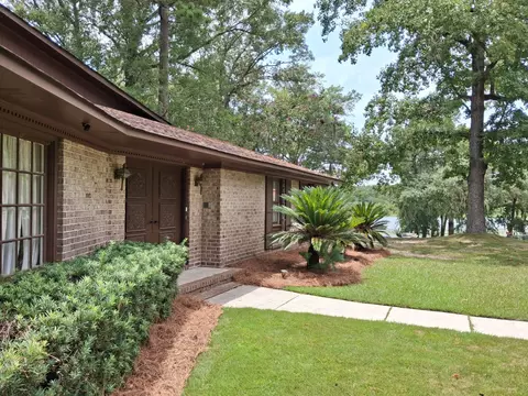 108 Hampton Ave, Goose Creek, SC 29445