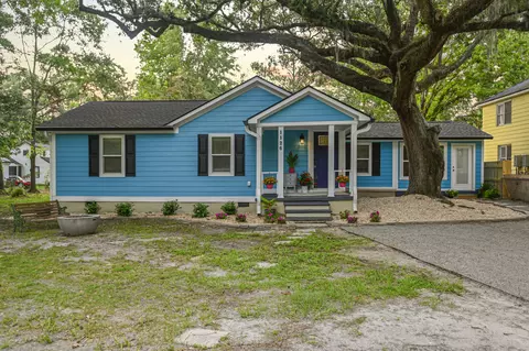 1126 Berkeley St, Hanahan, SC 29410