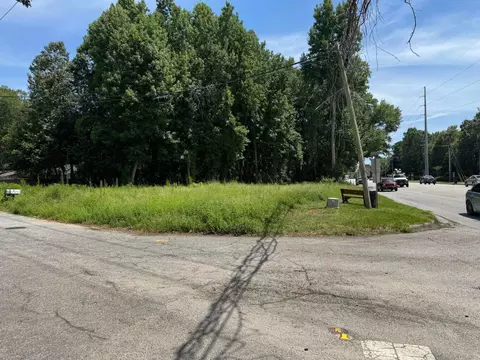 1206 Folly Rd, Charleston, SC 29412